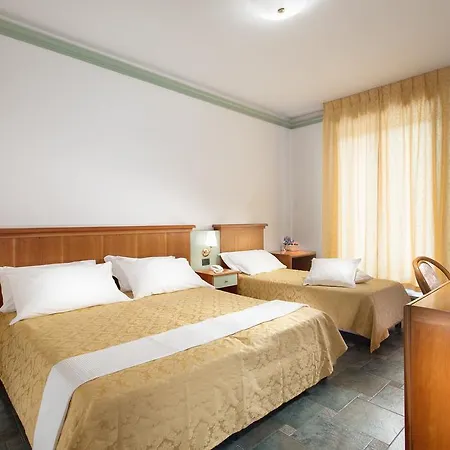 Zeus Otel Cesenatico
