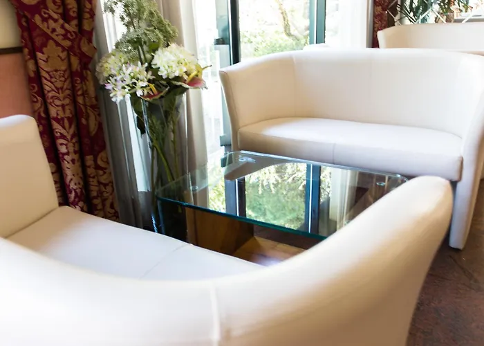 Zeus 3* تْشيزيناتيكو